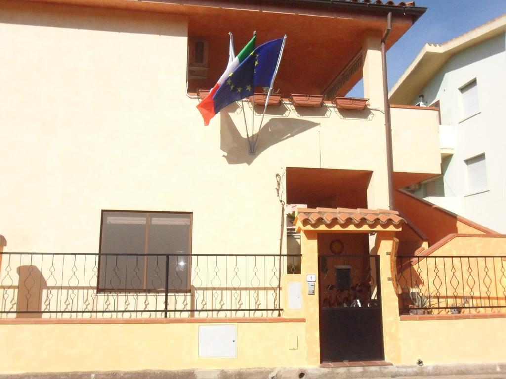 B&B Canne Al Vento Muravera Exterior photo